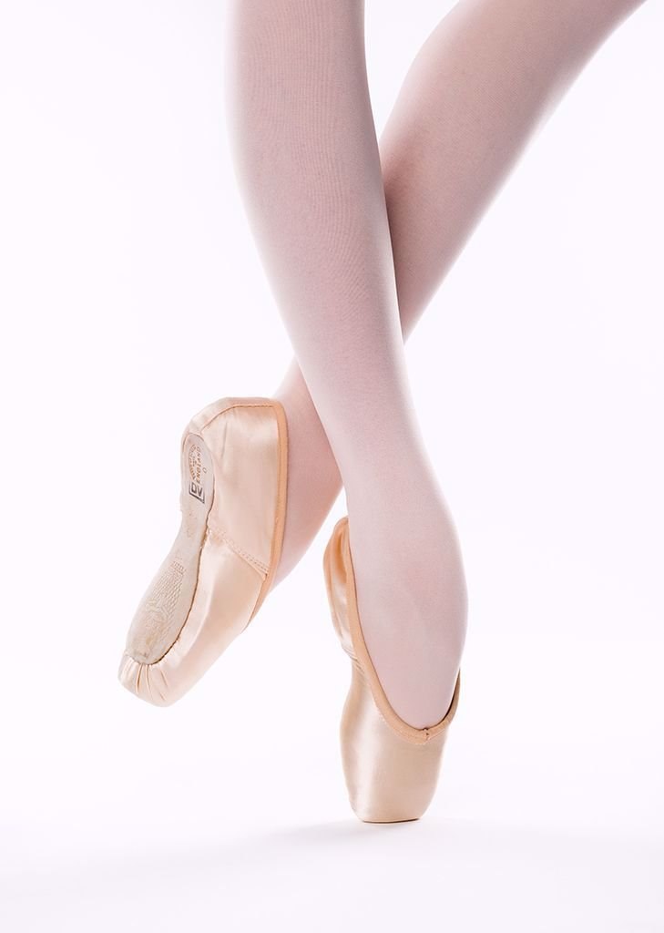 best ballet pointe shoes for begginers Freed Classic Light buying guide